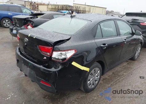 2020 Kia Rio S z USA, uszkodzony, nr VIN 3KPA24AD6LE359176